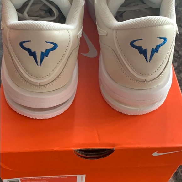 Nike Court Air Max Vapor Wing Premium Tennis Shoes - Picture 3 of 5